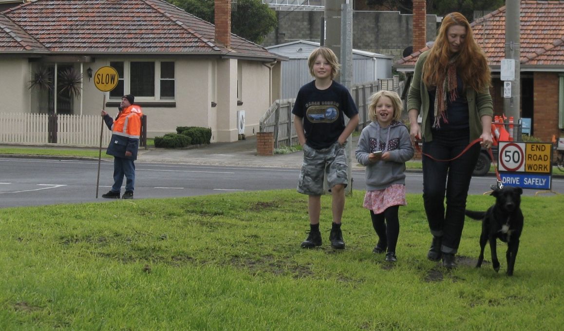 L- R Kael, Jenna, Tonia and Jessie come to watch the safety works on the Silver Ball, July 2014.  Photo: Julie Eagles 