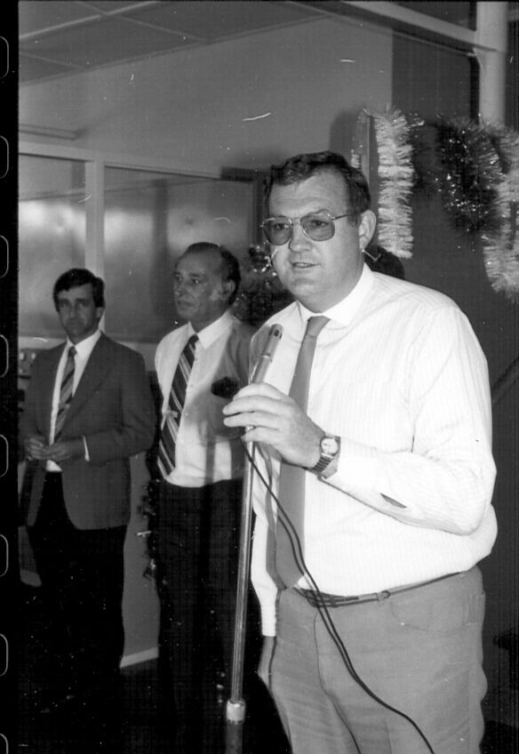 David Atkinson acceptance speech on behalf of W'bool Life Saving Club to thank FJs for their donation.   Photo: Jones Family Collection 