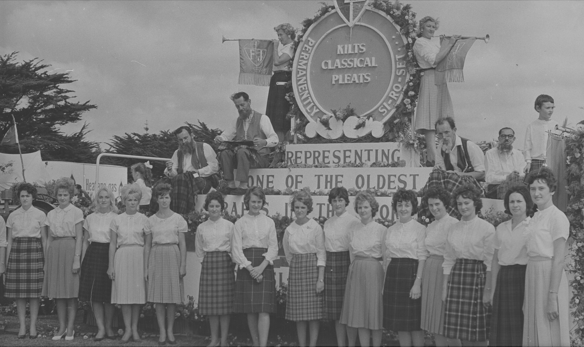 The winning 1962 FJ and Staff float. Photo: Jones Family Collection The winning 1962 FJ and Staff float. Photo: Jones Family Collection