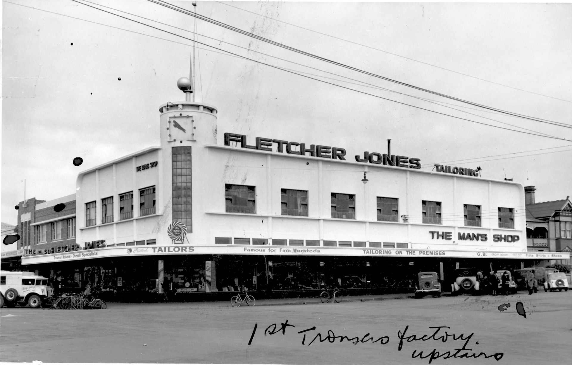 Mans' Shop in 1945. Photo:Jones Family Collection Mans' Shop in 1945. Photo:Jones Family Collection
