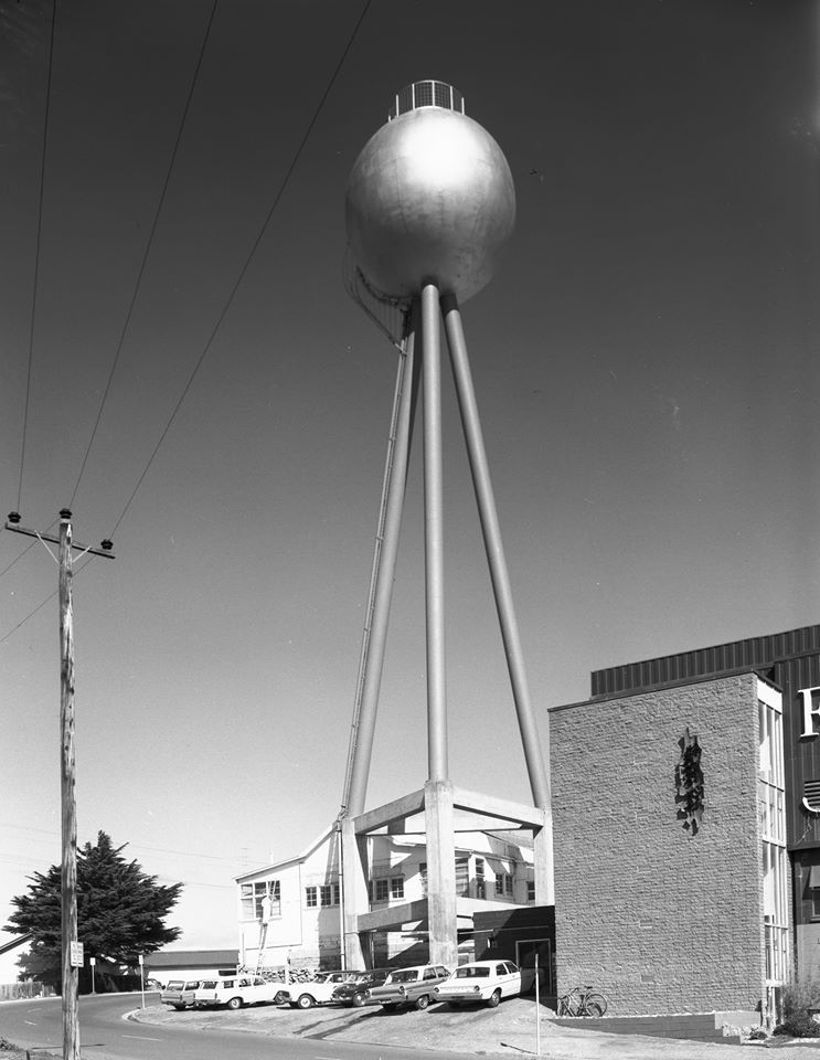 Clearly showing the clever design of the support structure which later was built into become part of the factory building.  