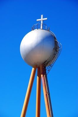 Photo by Lisa Gervasoni