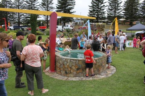 2015 Christmas Party in the FJ Gardens - Photo Colleen Hughson